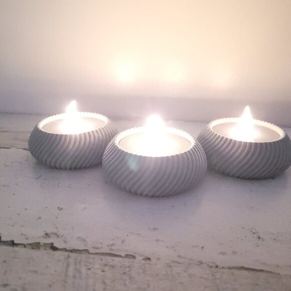 3 Minimalist Tealight Holder Modern Candle Holder cozy ambiance - Picture 6 of 8